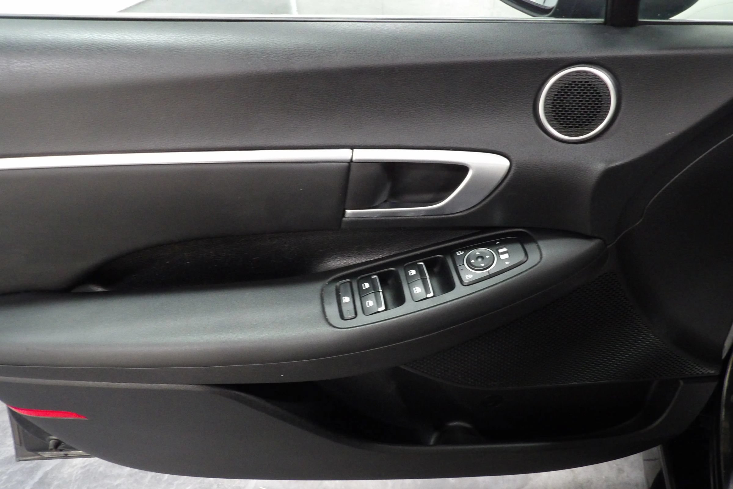 Used 2021 Hyundai Sonata SEL FWD image 8