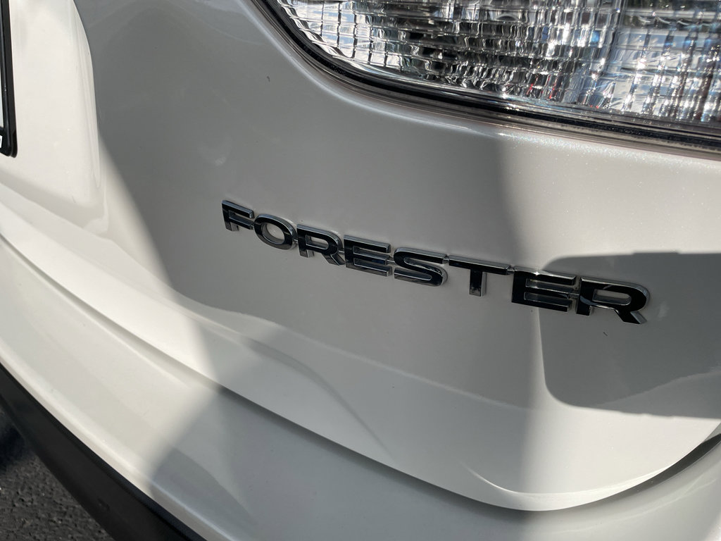 Used 2020 Subaru Forester Limited AWD/4WD image 12