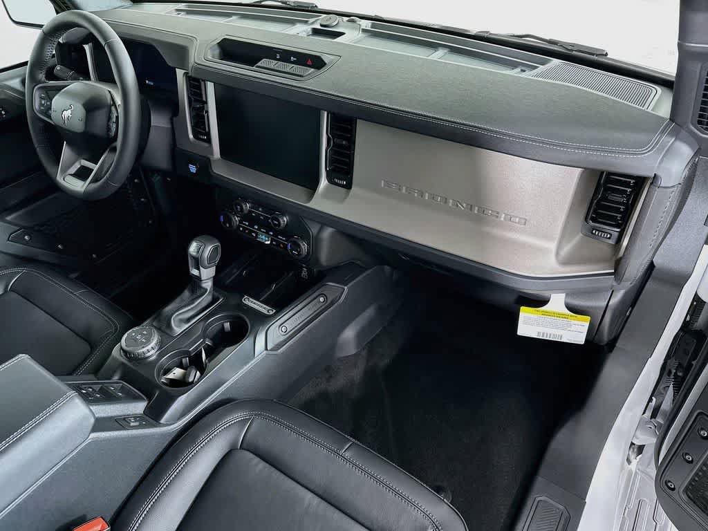 New 2026 Ford Bronco Outer Banks AWD/4WD image 32