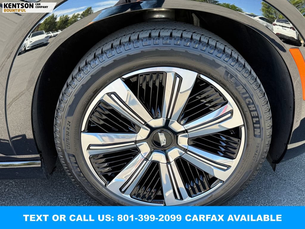 Used 2025 Cadillac Escalade IQ Luxury 2 w/ LPO, Premium Carpet Package AWD/4WD image 14