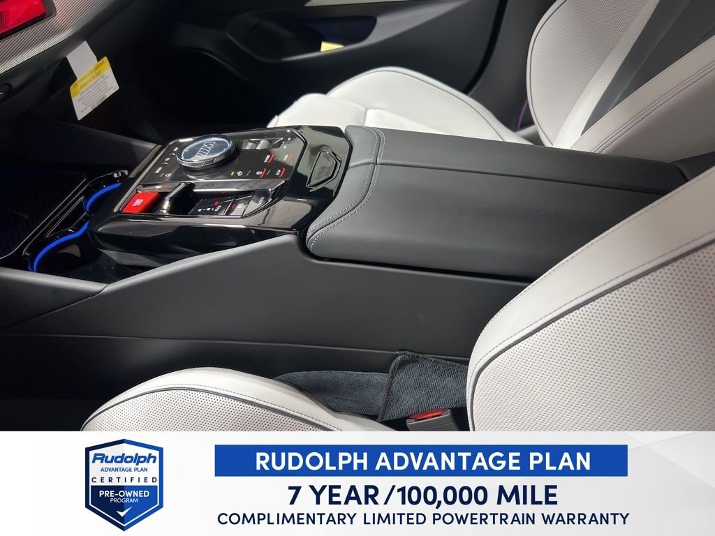 Used 2026 BMW M5 Touring image 16