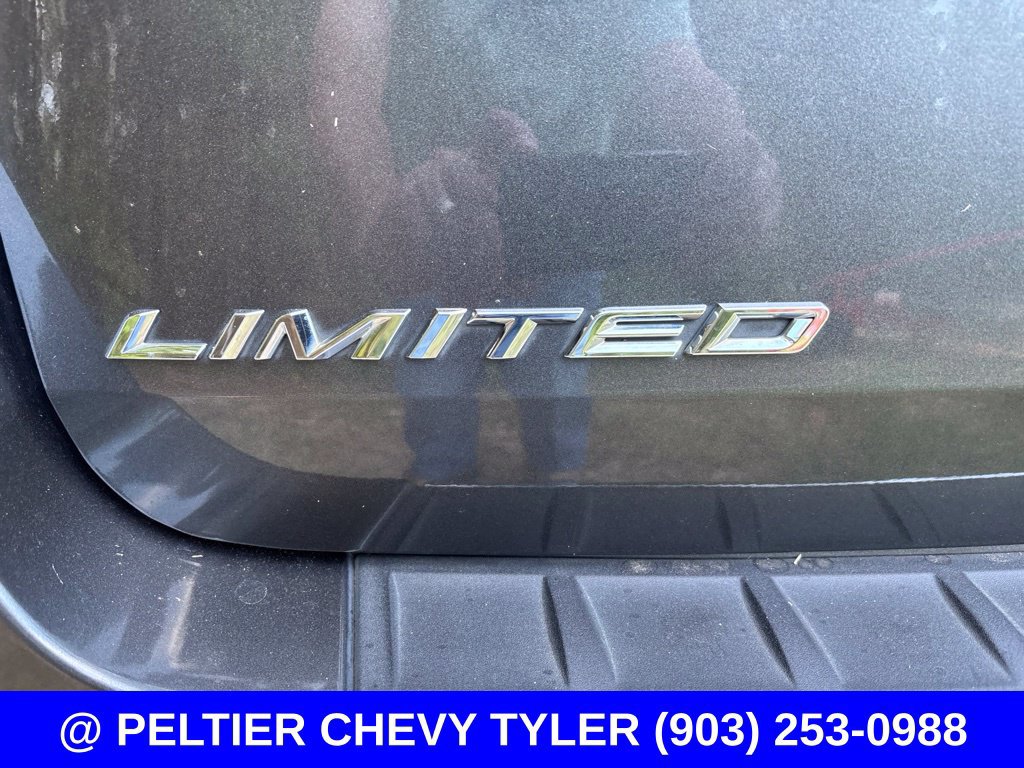 Used 2020 Ford Explorer Limited w/ Class III Trailer Tow Package RWD image 9