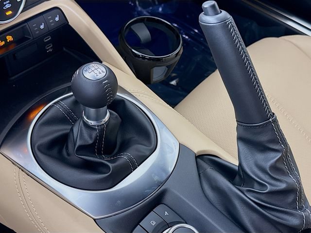 New 2026 MAZDA MX-5 Miata Grand Touring w/ Weather Package RWD image 17