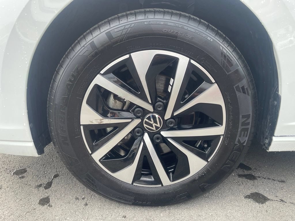 Used 2026 Volkswagen Jetta S FWD image 9