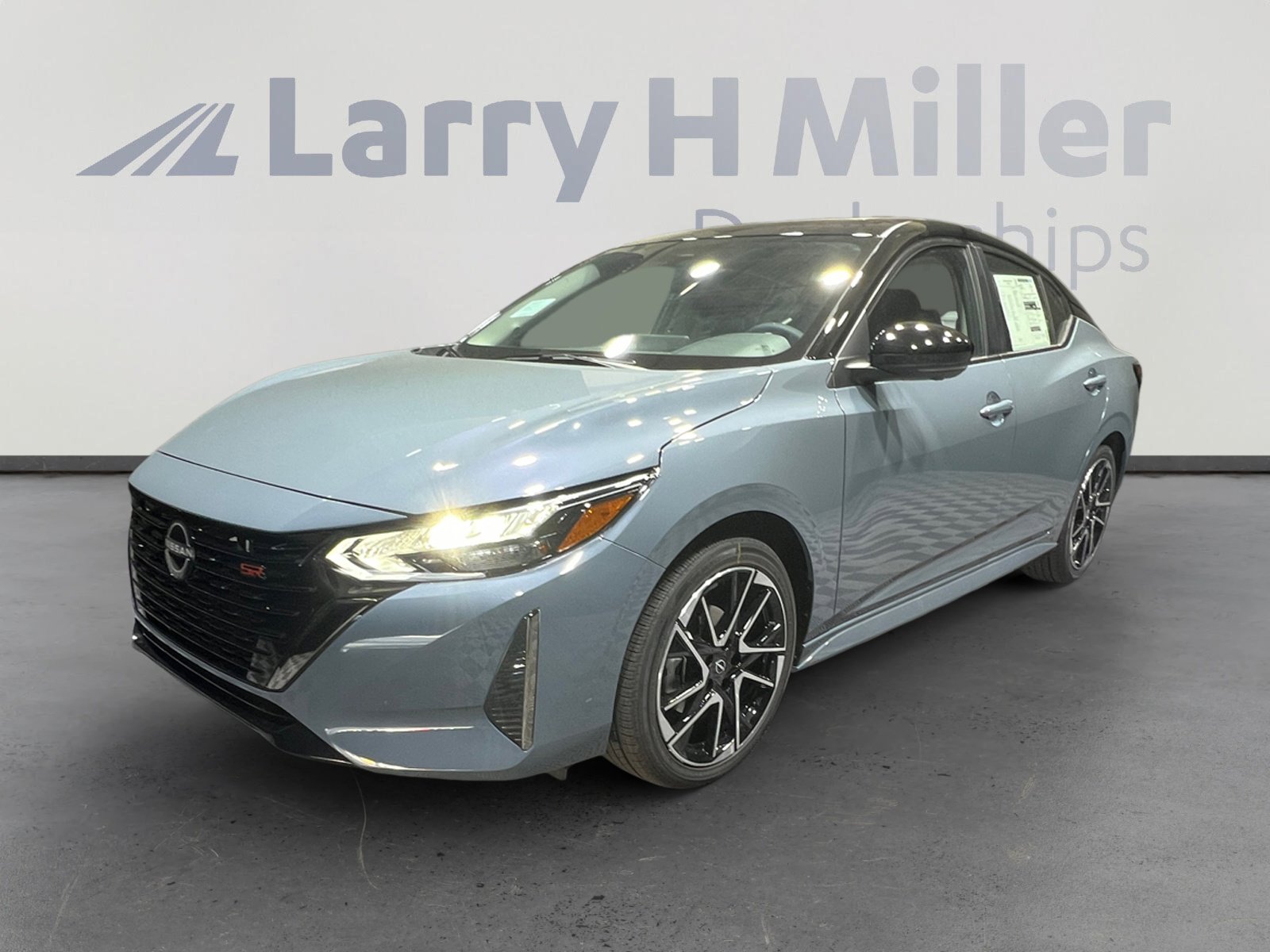 New 2025 Nissan Sentra SR w/ SR Premium Package