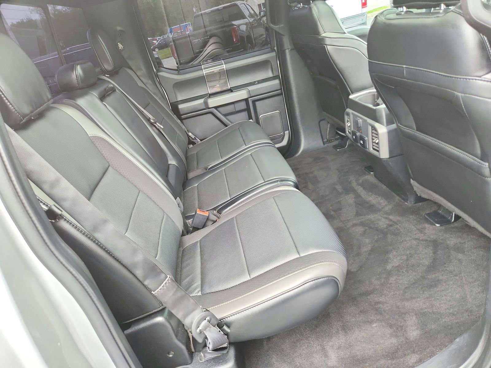 Used 2019 Ford F150 Raptor w/ Equipment Group 802A Luxury AWD/4WD image 29