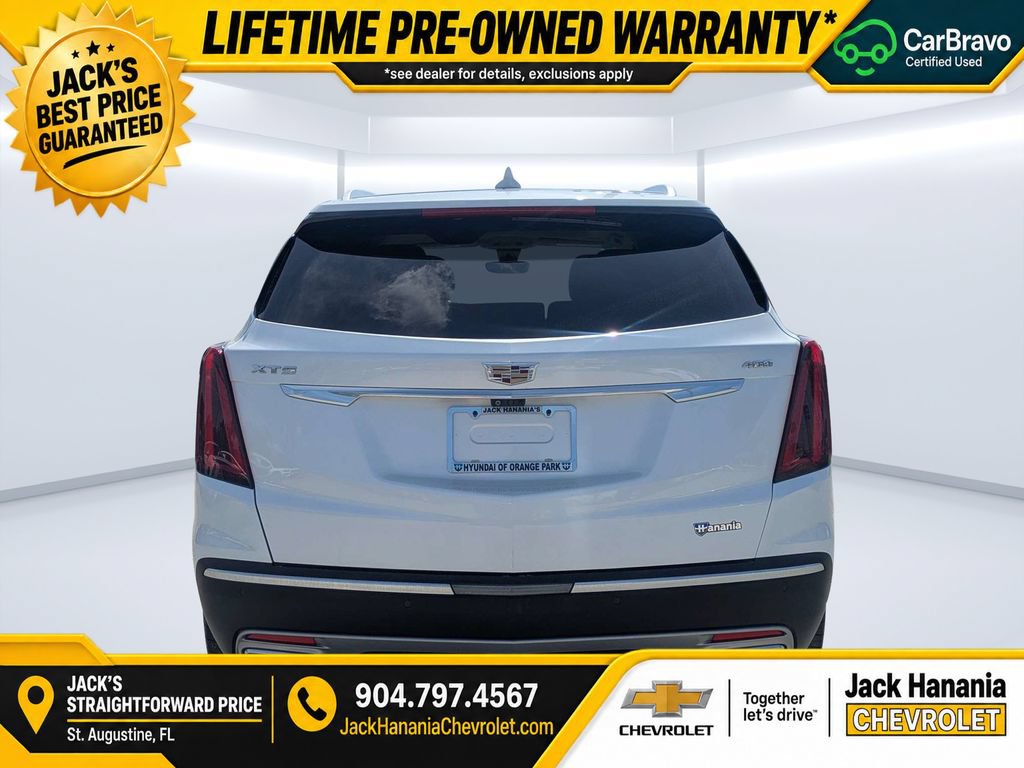 Used 2022 Cadillac XT5 Premium Luxury w/ Technology Package FWD image 4