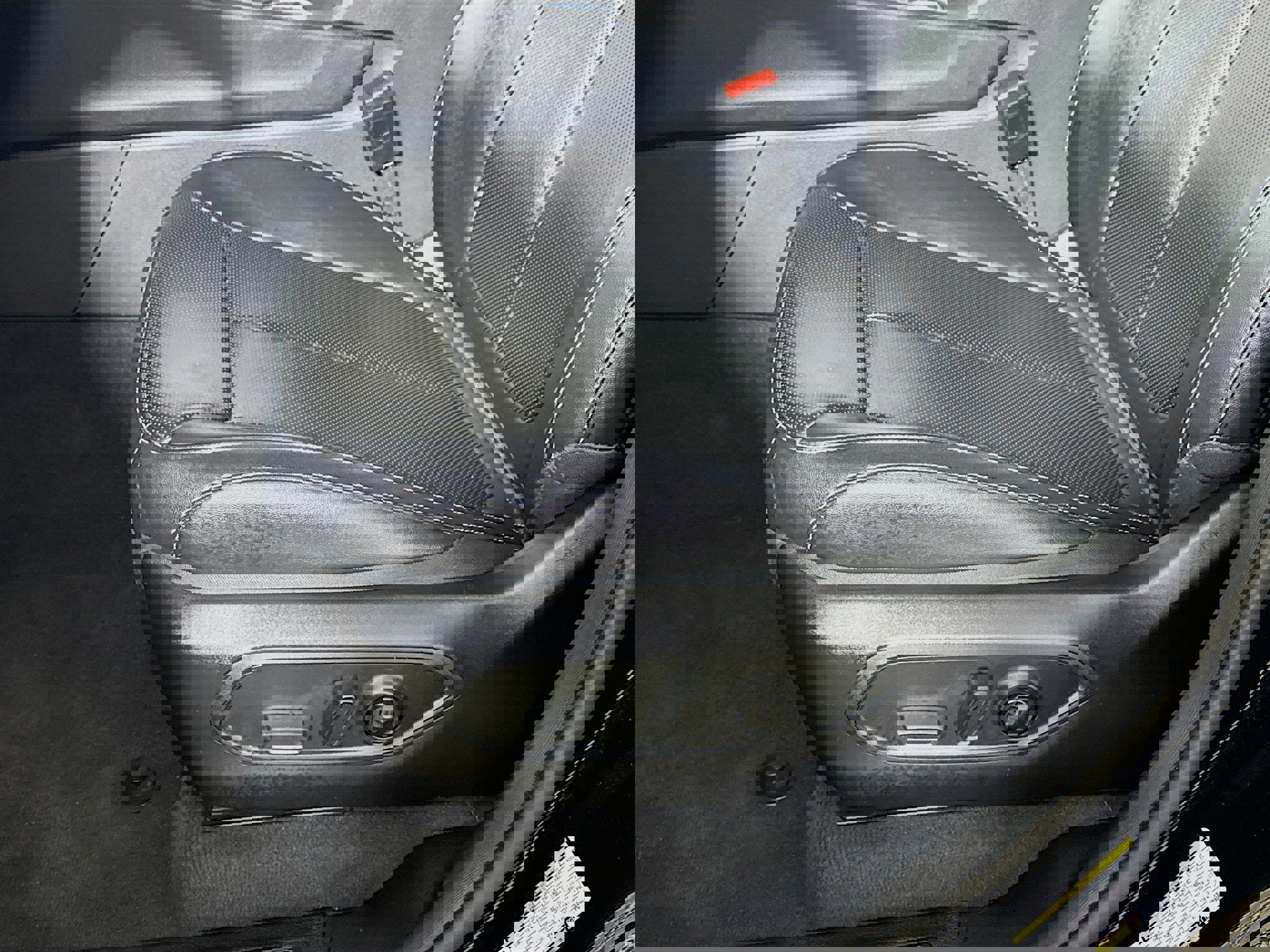 Used 2023 Jeep Grand Cherokee 30th Anniversary image 22