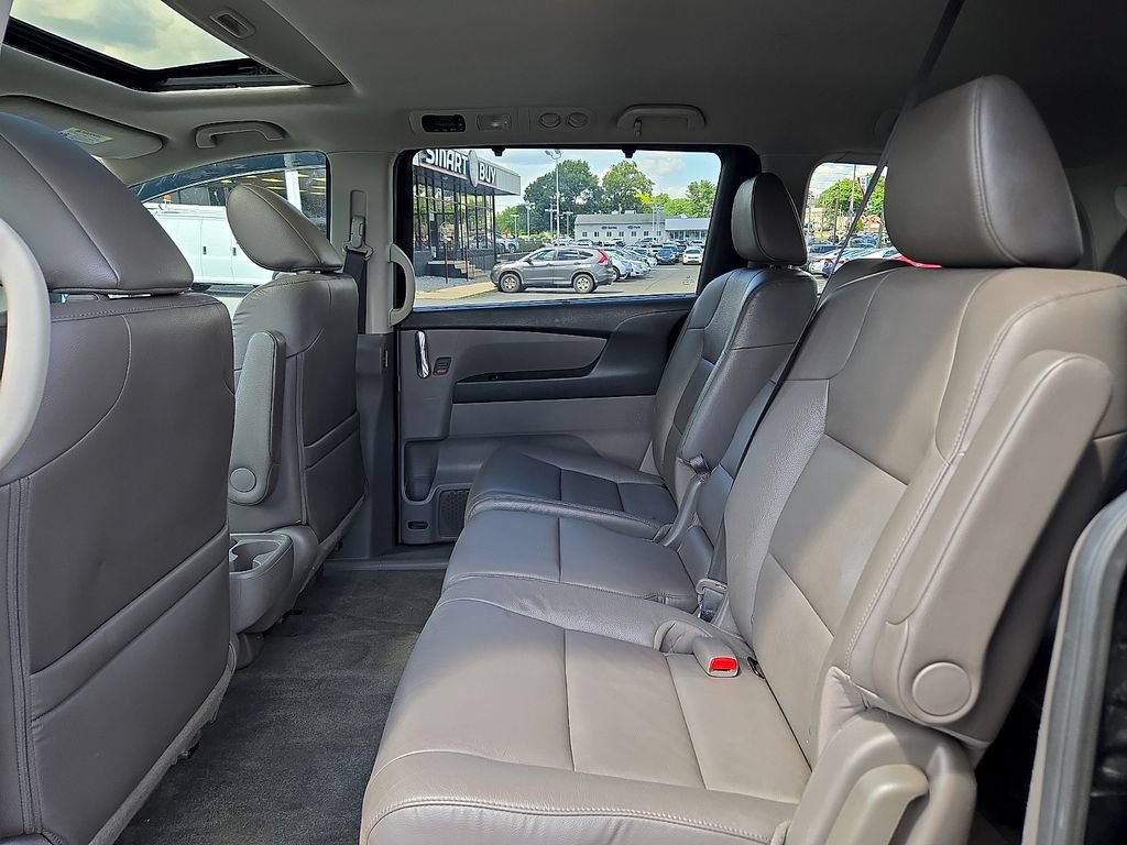 Used 2017 Honda Odyssey EX-L image 12