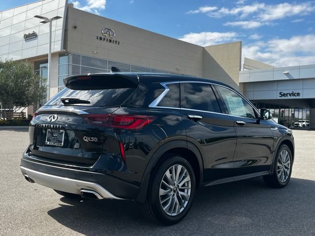 Certified 2023 INFINITI QX50 Pure FWD image 4