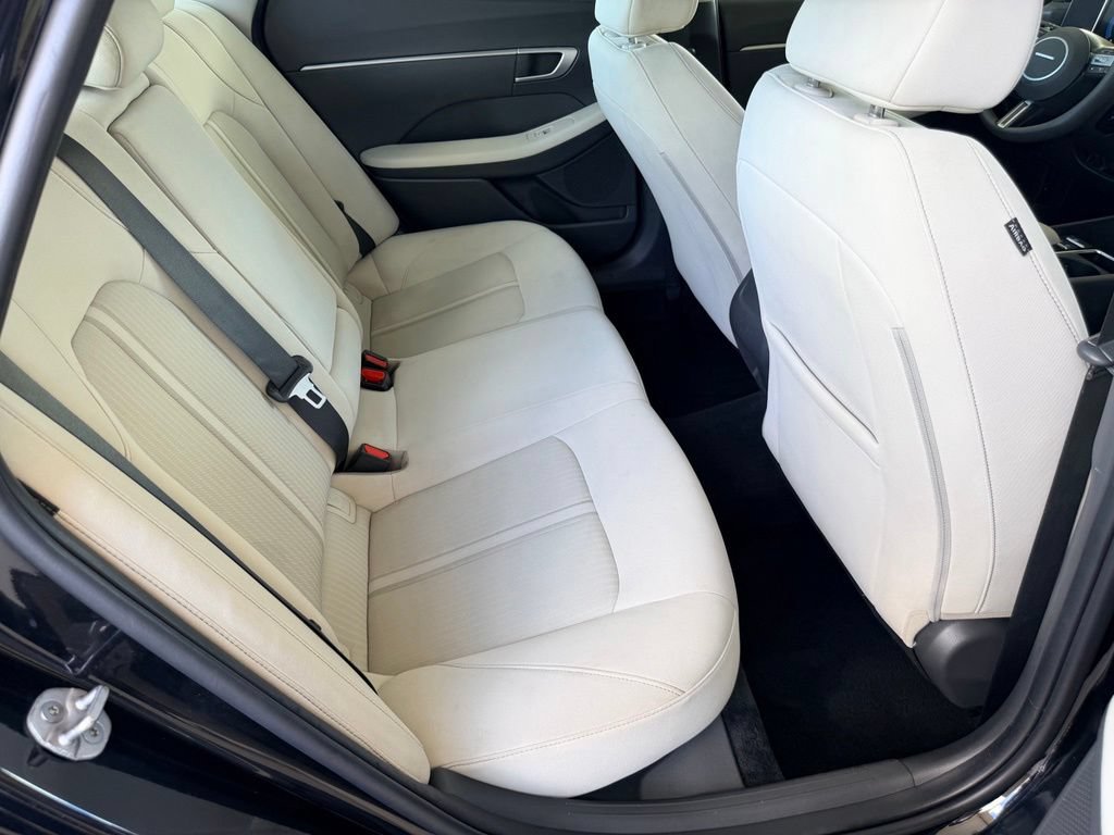Used 2025 Hyundai Sonata SEL FWD image 33
