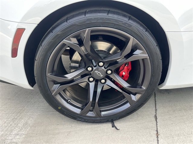 Used 2022 Chevrolet Camaro SS image 31