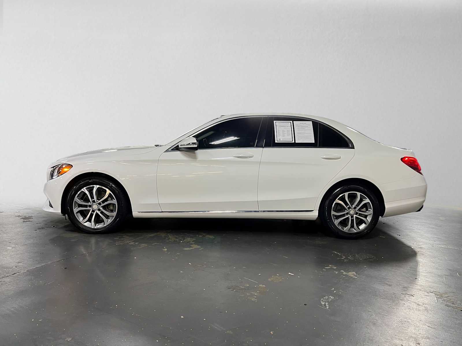 Used 2016 Mercedes-Benz C 300 4MATIC Sedan image 6