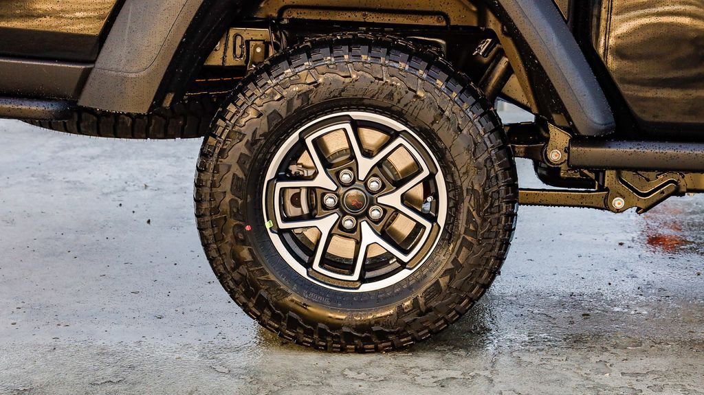 New 2026 Jeep Gladiator Rubicon image 12