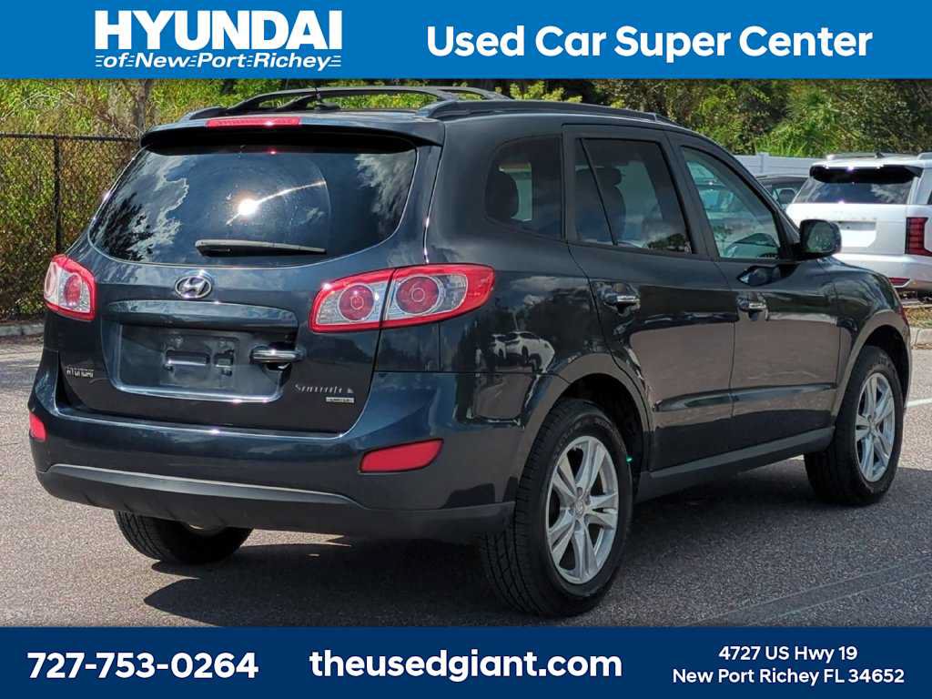 Used 2011 Hyundai Santa Fe Limited FWD image 5