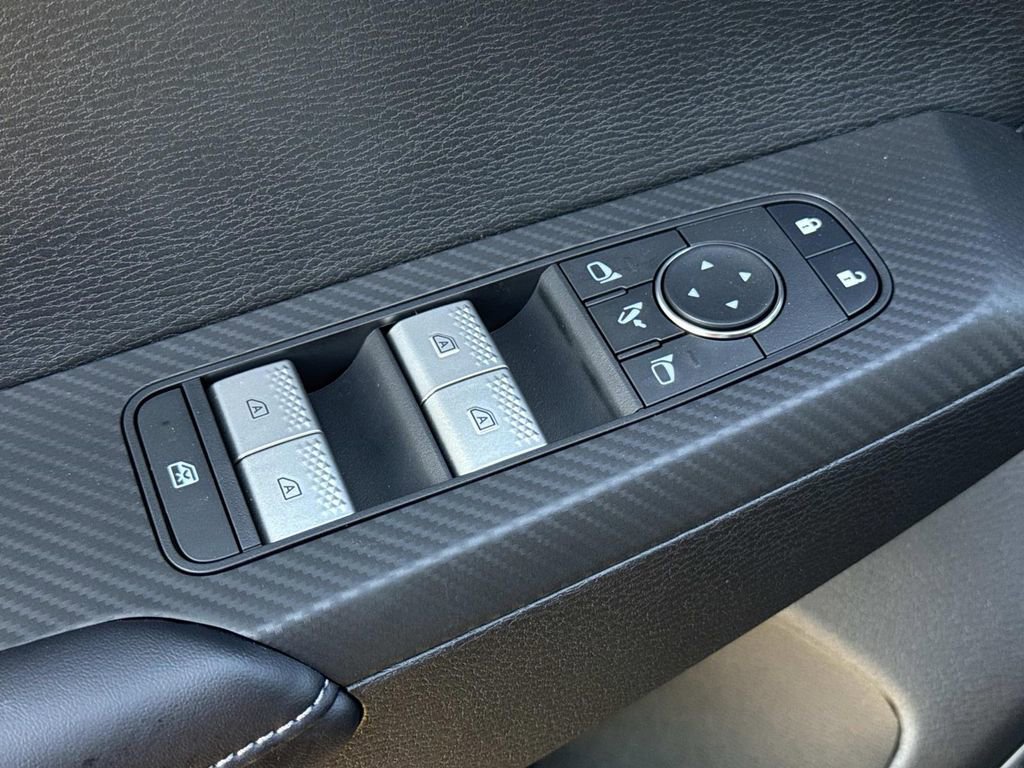 New 2026 Mitsubishi Outlander SEL image 19