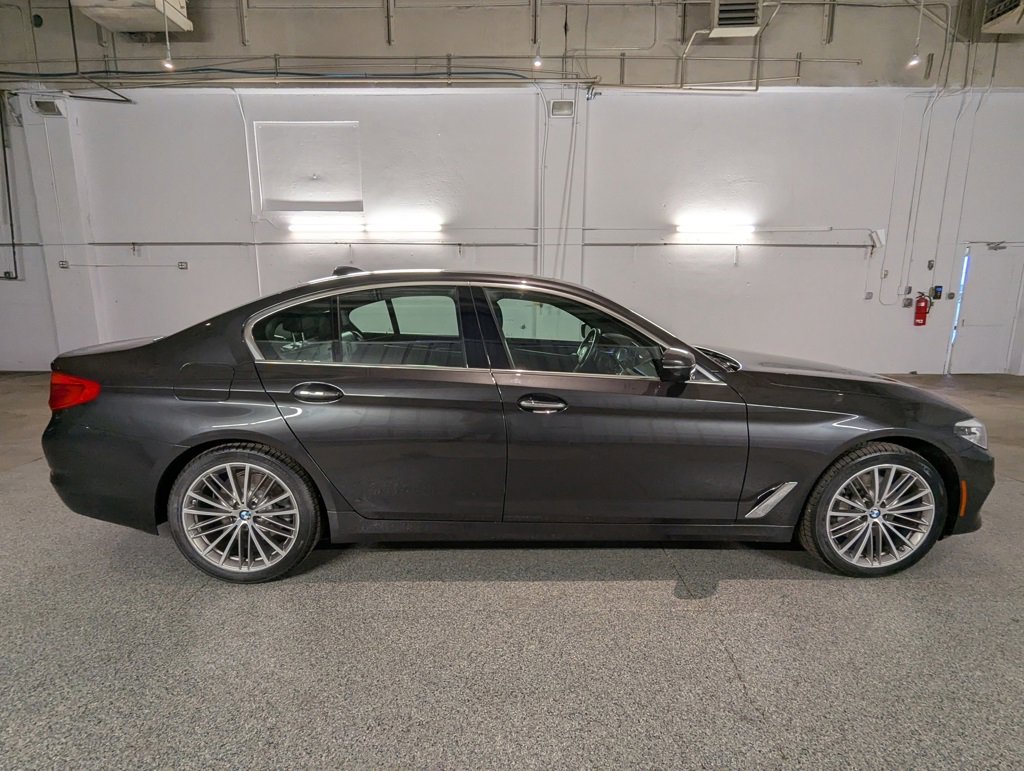 Used 2018 BMW 530i xDrive image 7