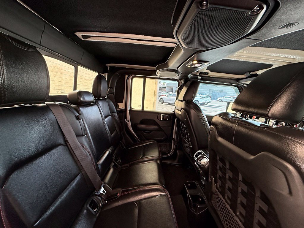 Used 2020 Jeep Gladiator Rubicon AWD/4WD image 16