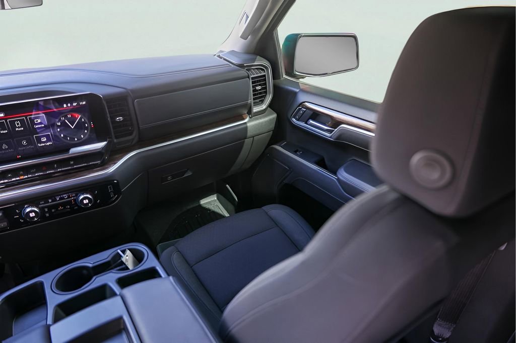 Certified 2026 GMC Sierra 1500 Elevation w/ LPO, Elevation Black Package image 29