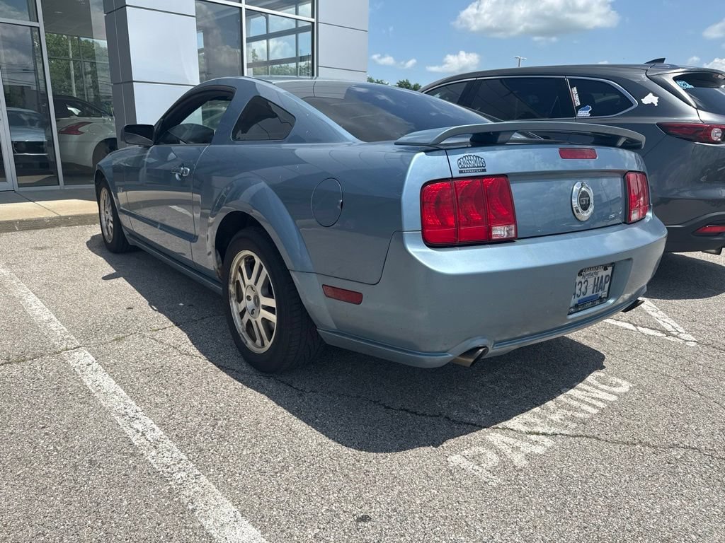 Used 2005 Ford Mustang GT RWD image 4