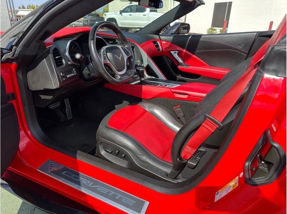 Used 2017 Chevrolet Corvette Z06 image 24