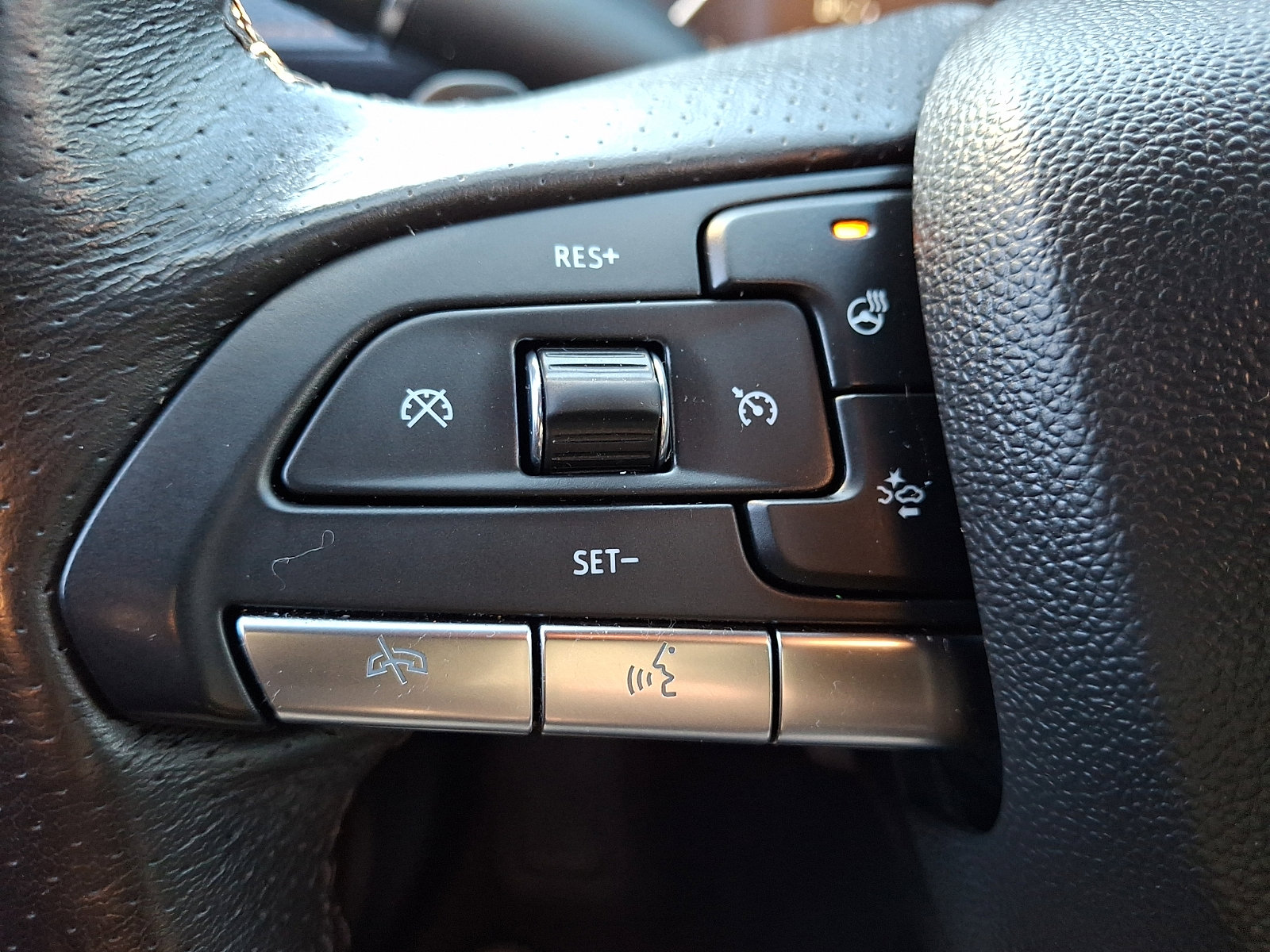 Used 2023 Cadillac XT4 Sport w/ Cold Weather Package image 23