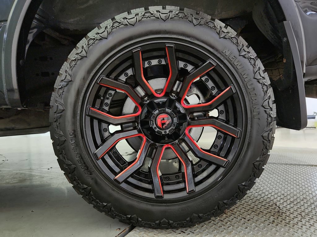 Used 2020 Ford F150 Lariat w/ Equipment Group 502A Luxury AWD/4WD image 38