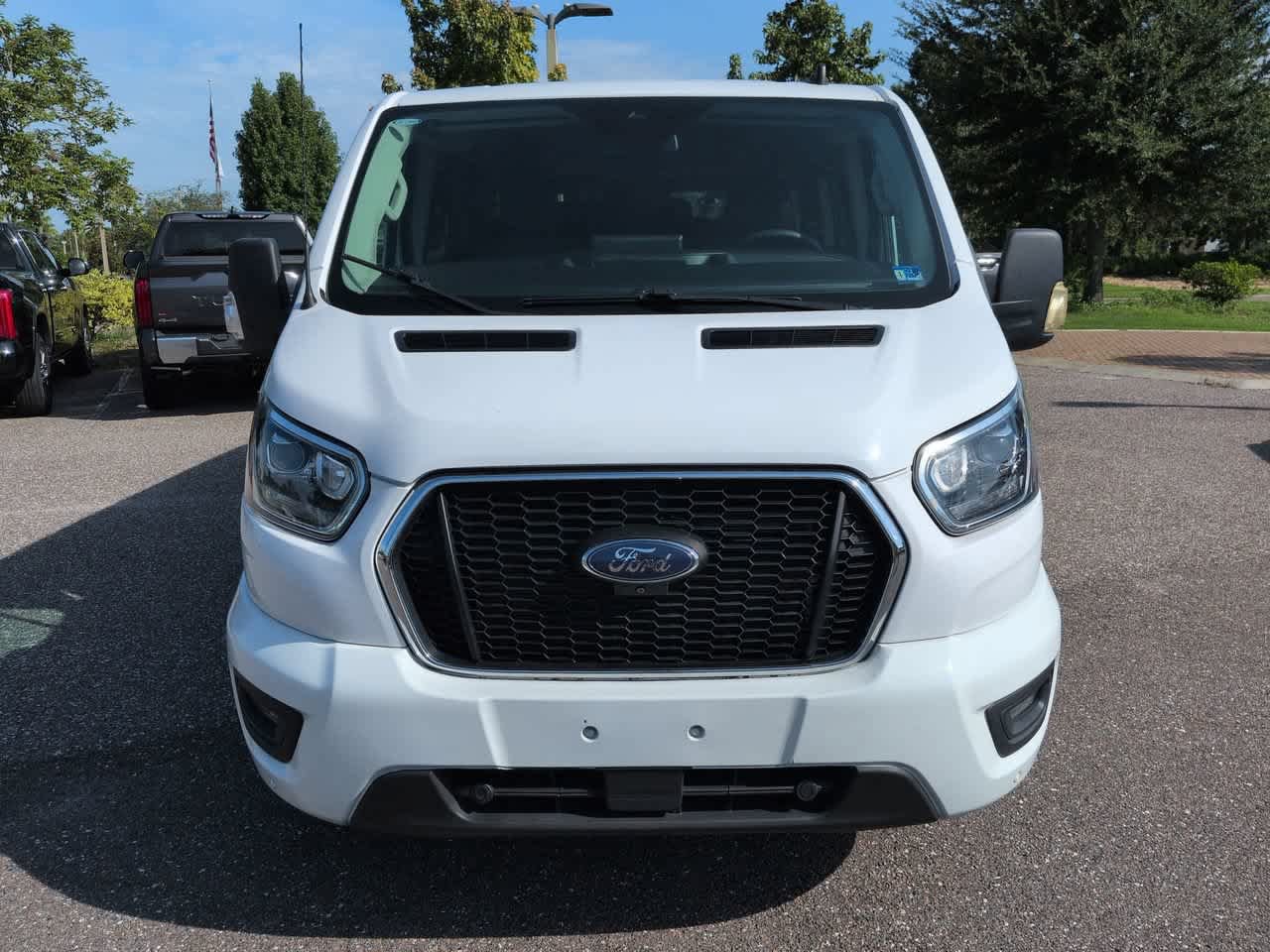 Used 2023 Ford Transit 350 XLT RWD image 9