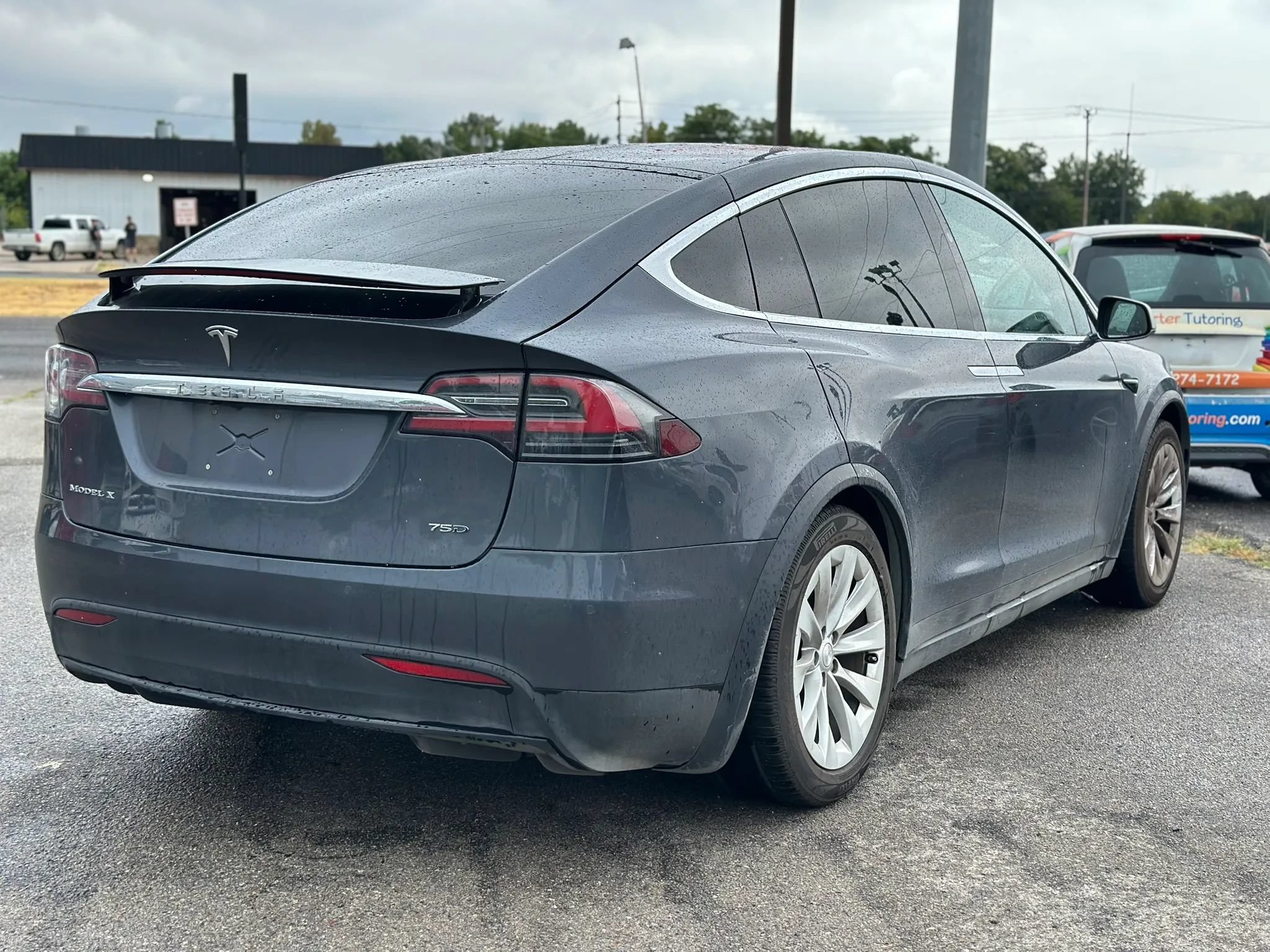 Used 2017 Tesla Model X 75D AWD/4WD image 11