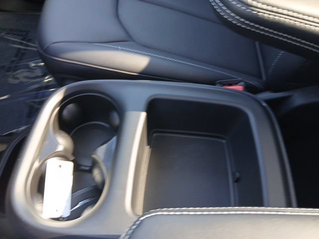 New 2026 Chrysler Pacifica Select FWD image 21