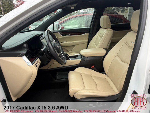 Used 2017 Cadillac XT5 Luxury w/ Driver Awareness Package AWD/4WD image 9