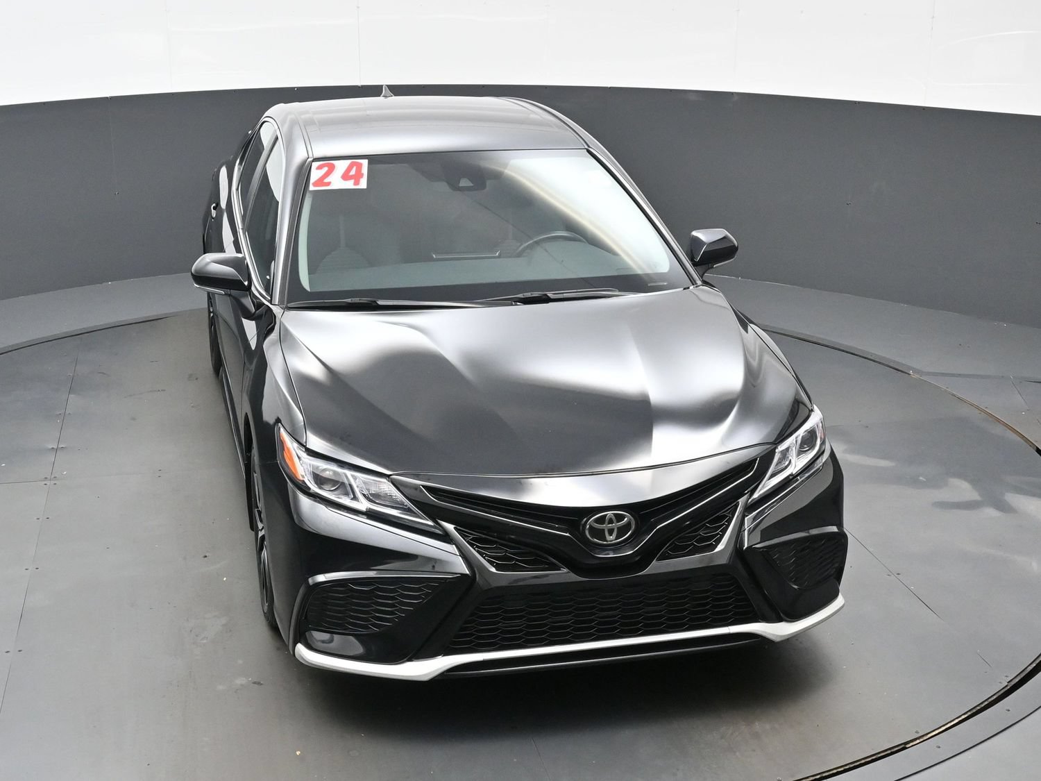 Used 2024 Toyota Camry SE FWD image 34