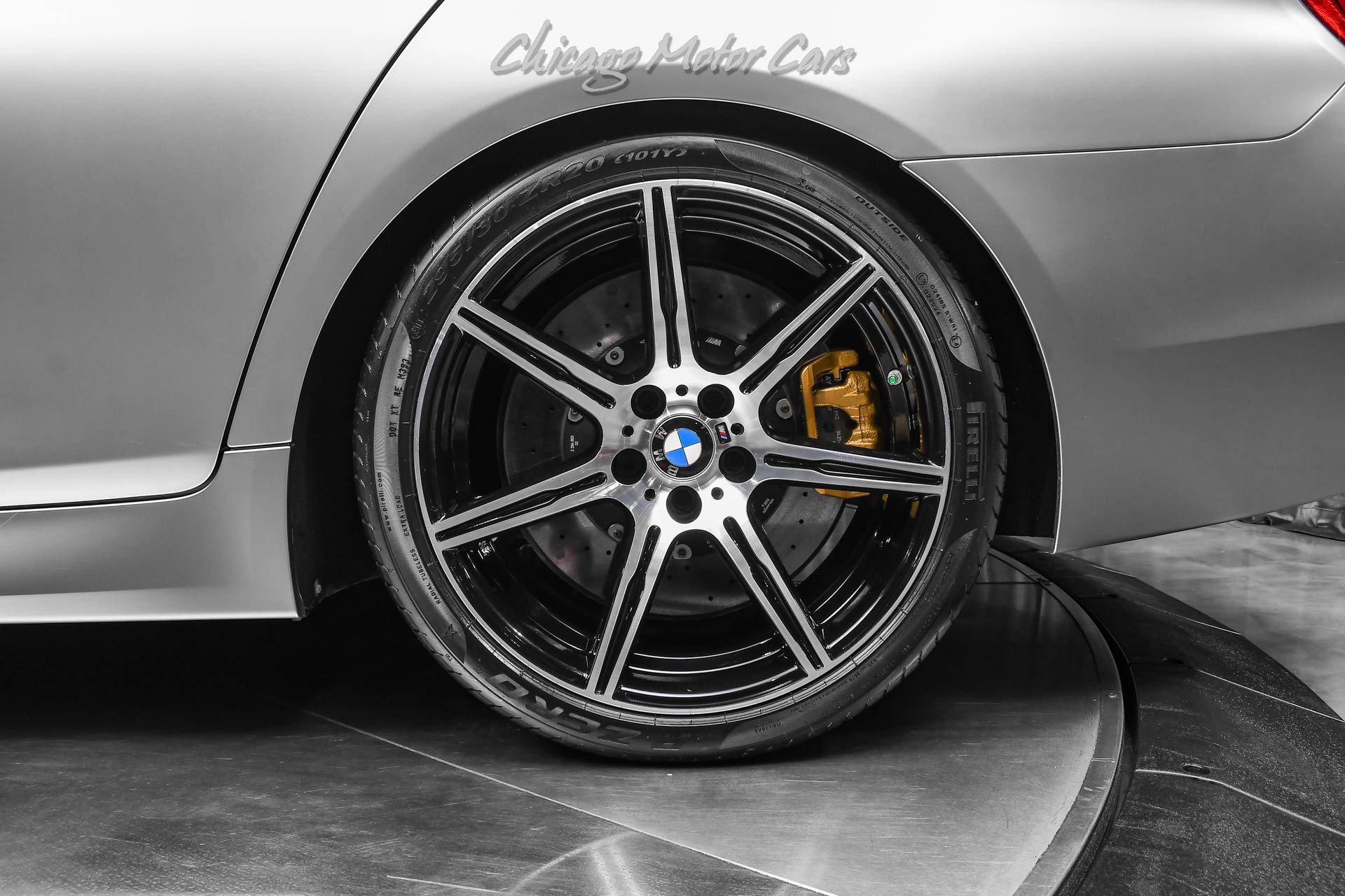 Used 2015 BMW M5 RWD image 54