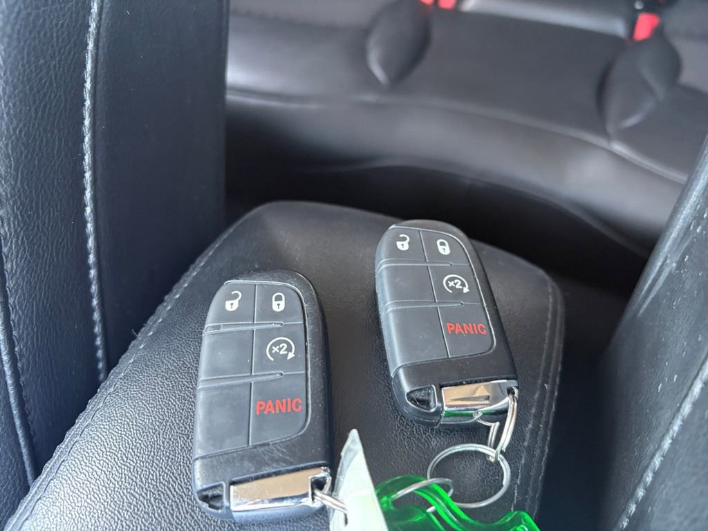 Used 2021 Jeep Compass Latitude w/ Sun and Sound Group image 29