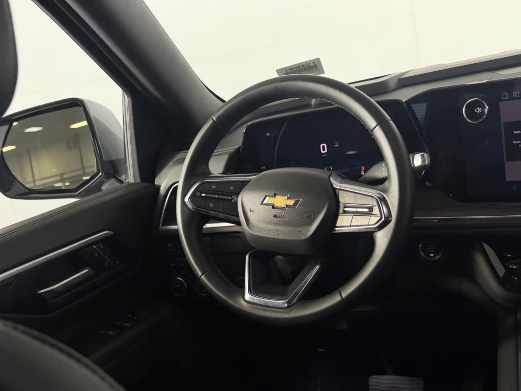 Used 2025 Chevrolet Tahoe LT AWD/4WD image 32