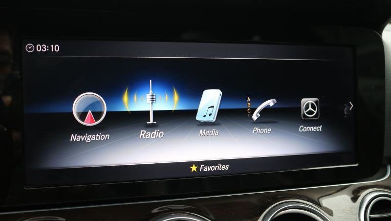 Used 2019 Mercedes-Benz E 300 w/ Premium 1 Package image 16