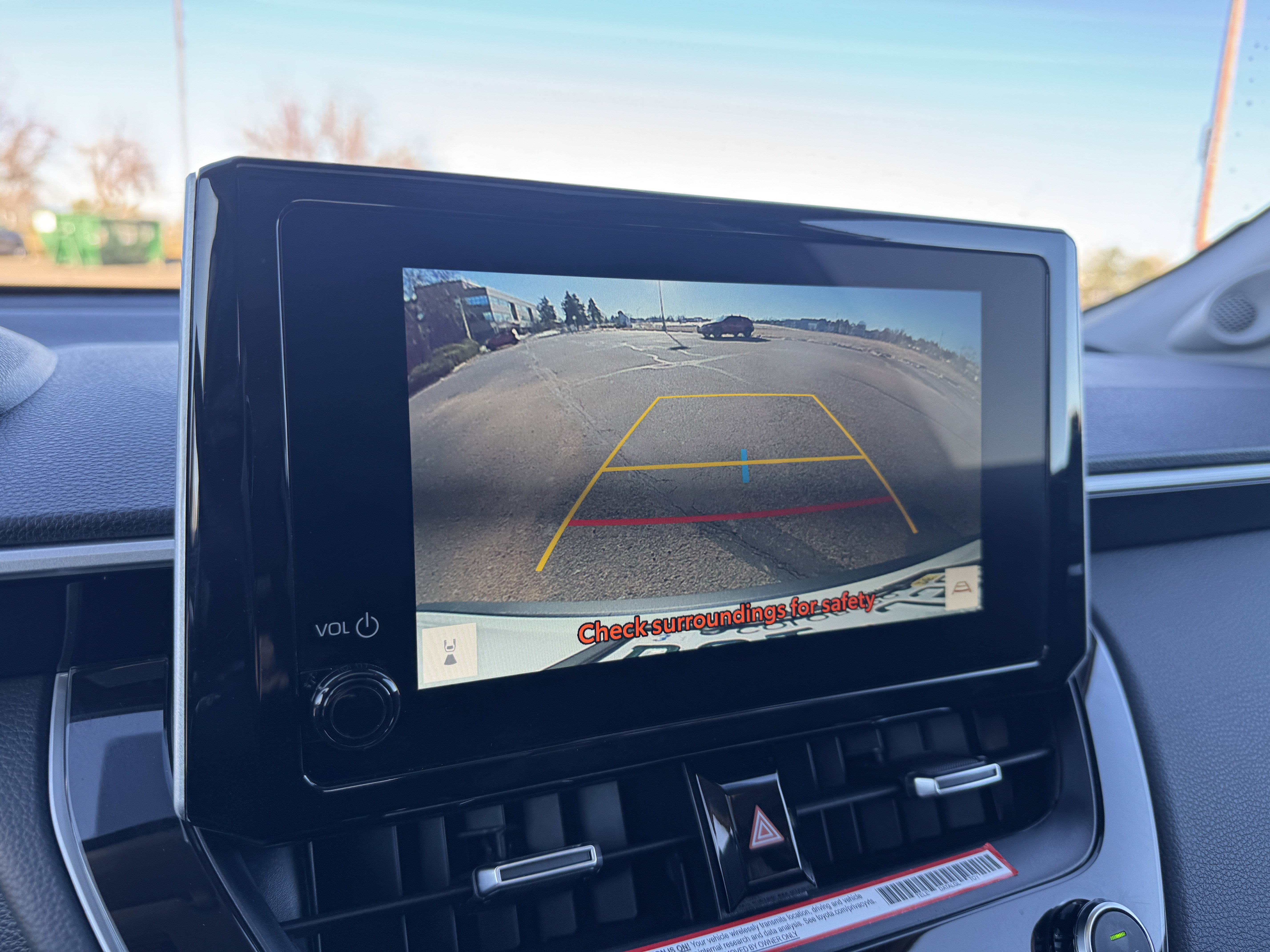 Used 2024 Toyota Corolla Cross XLE image 25