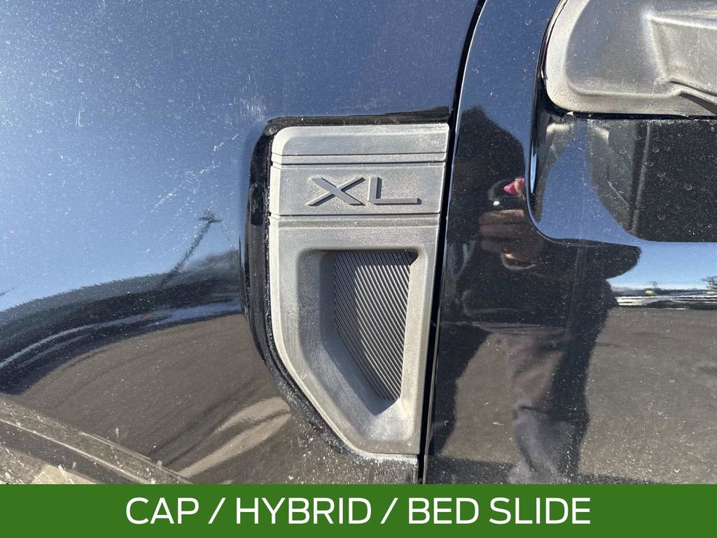 Used 2022 Ford Maverick XL image 12