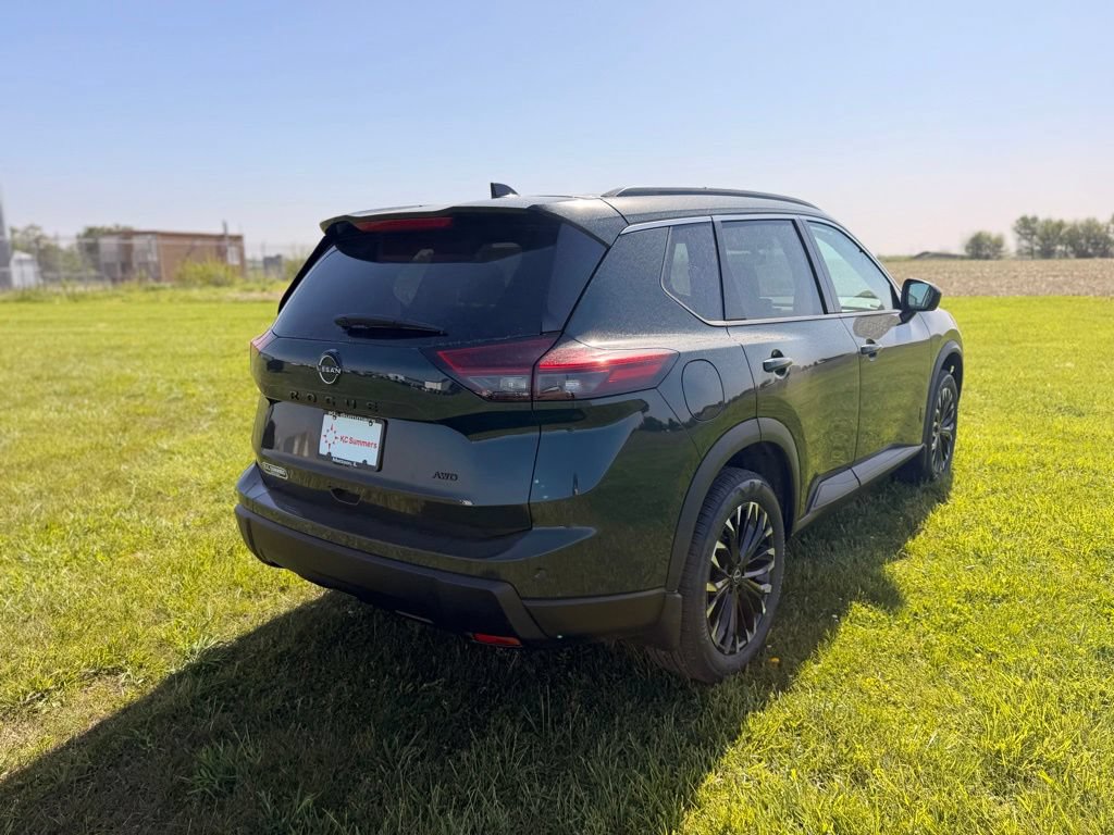 New 2026 Nissan Rogue Dark Armor AWD/4WD image 5