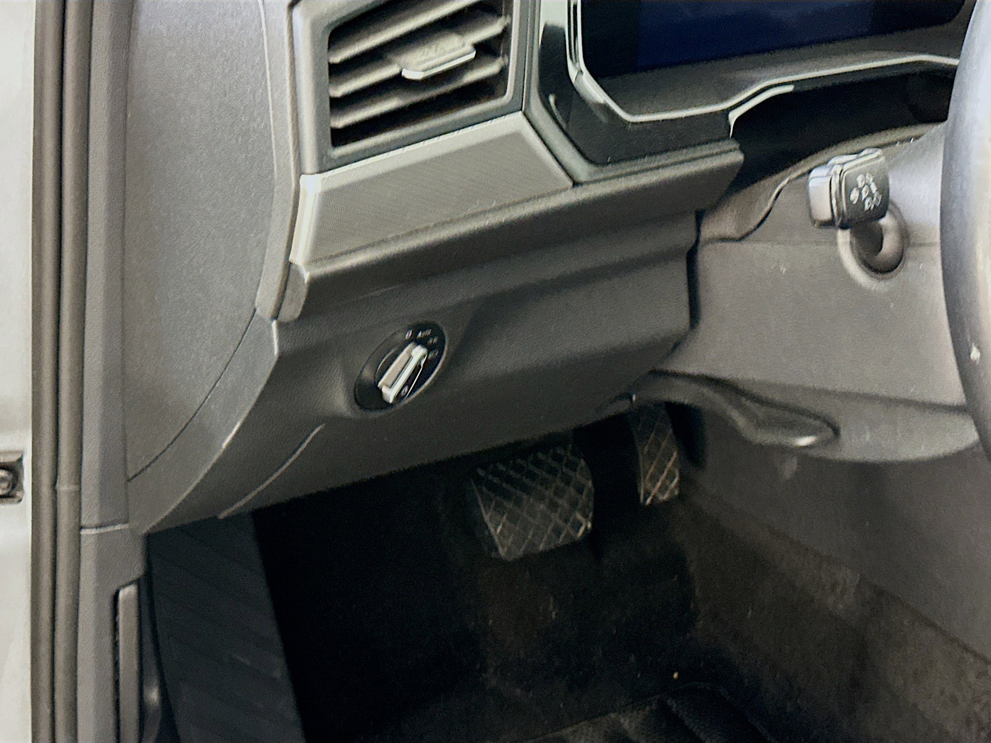 Used 2024 Volkswagen Jetta S image 17