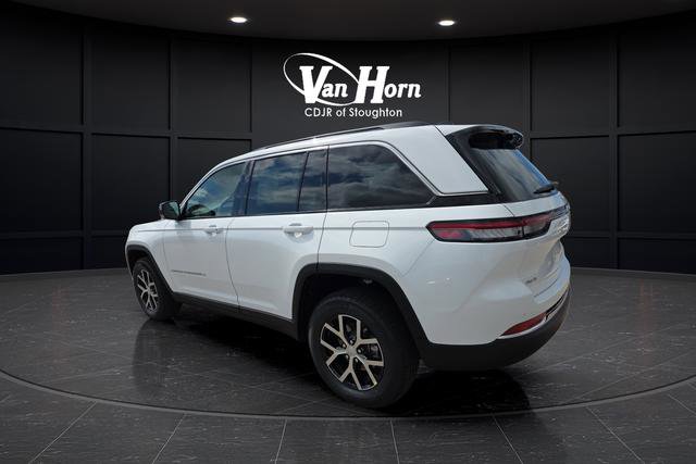 New 2025 Jeep Grand Cherokee Limited w/ Luxury Tech Group II image 3