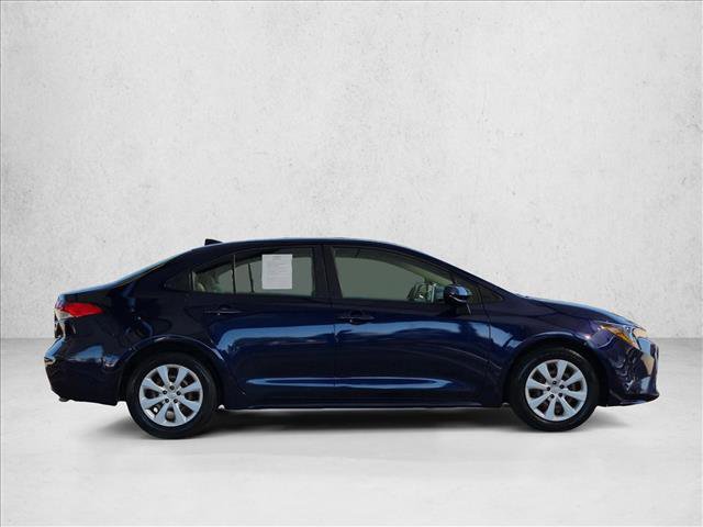 Used 2021 Toyota Corolla LE FWD image 3