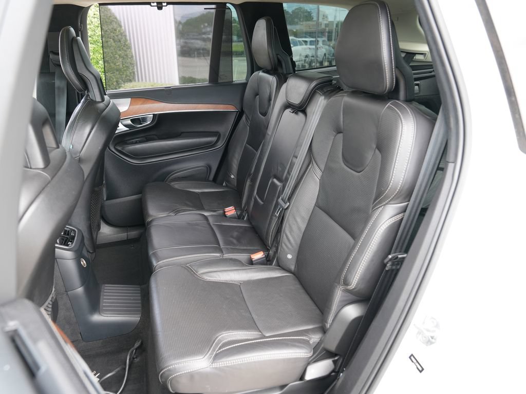 Used 2017 Volvo XC90 T8 Inscription w/ Luxury Package AWD/4WD image 22