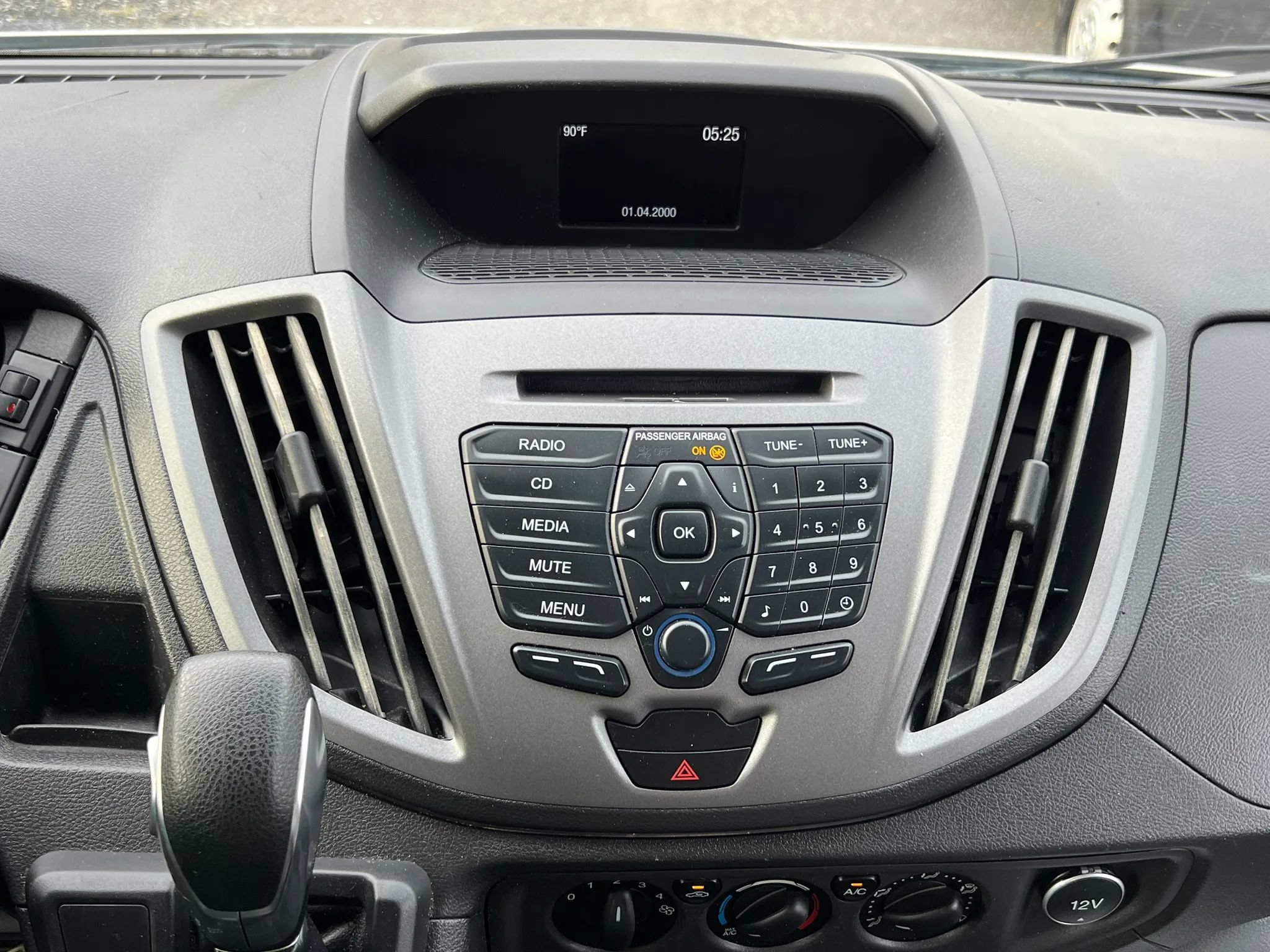 Used 2018 Ford Transit 250 148 Low Roof RWD image 17
