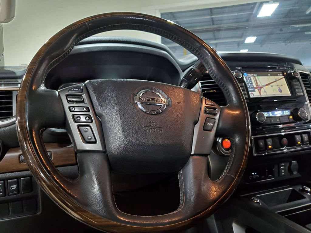 Used 2017 Nissan Titan Platinum Reserve RWD image 28