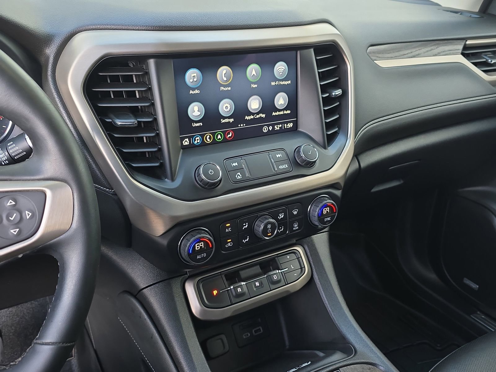 Used 2023 GMC Acadia Denali w/ Denali Technology Package image 24