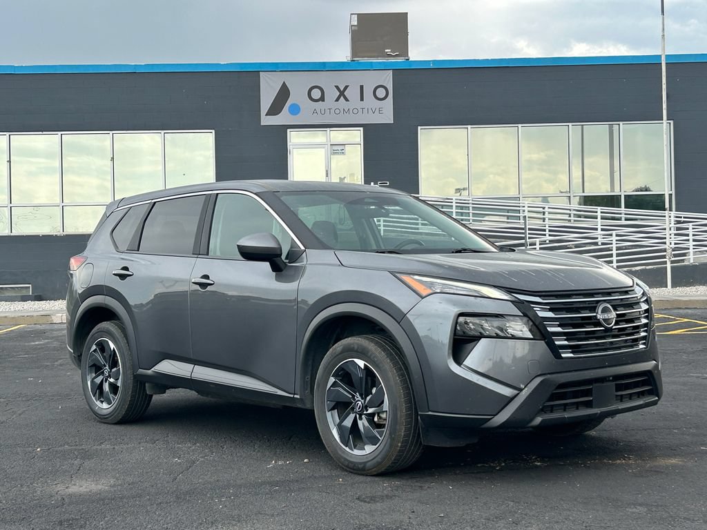 Used 2025 Nissan Rogue SV