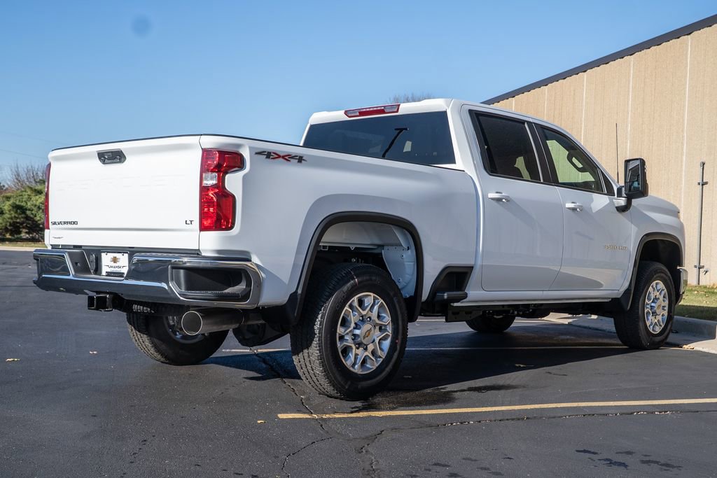 New 2026 Chevrolet Silverado 3500 LT image 7