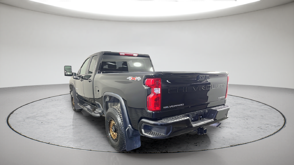 Used 2025 Chevrolet Silverado 2500 Custom w/ Custom Value Package AWD/4WD image 11