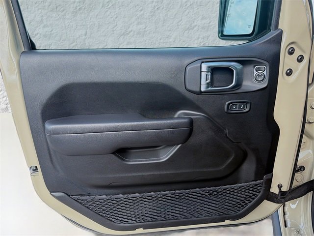 Used 2022 Jeep Wrangler Unlimited Rubicon 4xe w/ Cold Weather Group image 22